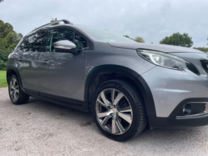 2019 Peugeot 2008 1.2 Puretech Gpf Allure Euro 6 (s/s) 5dr in Grey — image 4