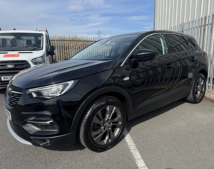 2020 Vauxhall Grandland X 1.2 Turbo Sri Nav in Black — image 2