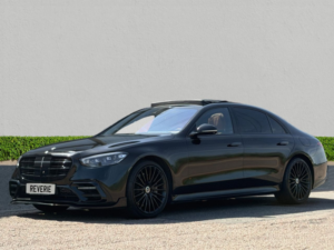 2022 Mercedes-Benz S-Class 3.0 S500lh Mhev Amg Line (premium Plus) Saloon 4dr Petrol Hybrid G-Tronic+ 4matic Euro 6 (s/s) (435 Ps) in Grey — image 3