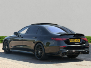 2022 Mercedes-Benz S-Class 3.0 S500lh Mhev Amg Line (premium Plus) Saloon 4dr Petrol Hybrid G-Tronic+ 4matic Euro 6 (s/s) (435 Ps) in Grey — image 5
