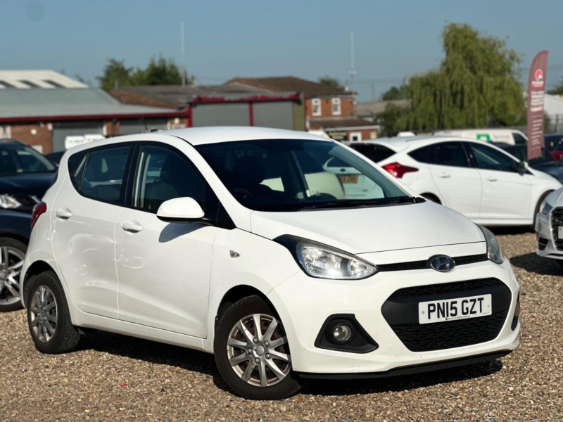2015 Hyundai I10 1.0 Se Euro 5 5dr in White — image 1