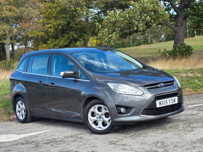 2015 Ford Grand C-Max 1.6 Tdci Zetec MPV 5dr Diesel Manual Euro 5 (115 Ps) in Grey — image 1