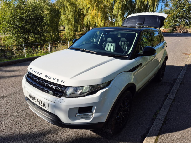 2015 Land Rover Range Rover Evoque 2.2 Sd4 Pure Tech SUV 5dr Diesel Auto 4WD Euro 5 (s/s) (190 Ps) in White — image 1