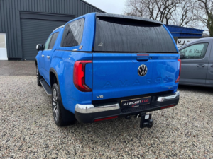 2024 Volkswagen Amarok 3.0 Tdi V6 Aventura Auto 4motion Euro 6 (s/s) 4dr in Blue — image 5