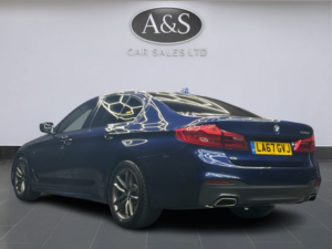 2018 BMW 5 Series 2.0 520d M Sport Saloon in Blue — image 2