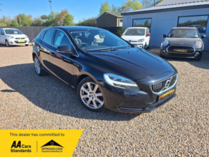 2018 Volvo V40