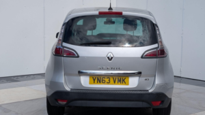 2013 Renault Scenic 1.5 Dci Energy Dynamique Tomtom Euro 5 (s/s) 5dr in Silver — image 6