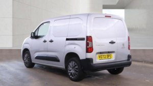 2022 Peugeot Partner 1.5 Bluehdi 1000 Professional Premium Standard Panel Van Swb Euro 6 5dr in Silver — image 5
