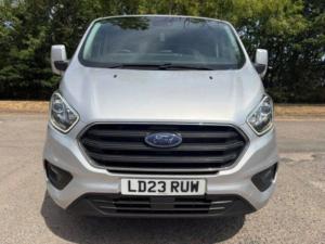 2023 Ford Transit Custom 2.0 300 Ecoblue Limited L2 H1 Euro 6 (s/s) 5dr in Silver — image 2