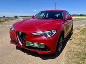 2020 Alfa Romeo Stelvio 2.0 2.0 Turbo Petrol 200hp AWD Super in Red — image 4