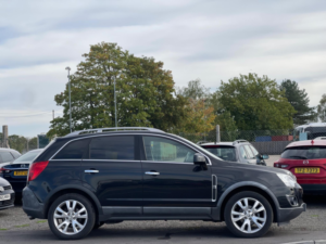 2015 Vauxhall Antara 2.2 Cdti Se 4WD Euro 5 (s/s) 5dr (snav) in Black — image 6