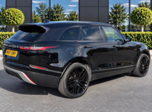 2017 Land Rover Range Rover Velar 2.0 D180 Auto 4WD Euro 6 (s/s) 5dr in Black — image 5