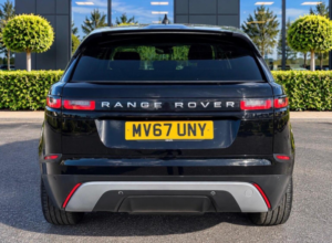 2017 Land Rover Range Rover Velar 2.0 D180 Auto 4WD Euro 6 (s/s) 5dr in Black — image 6