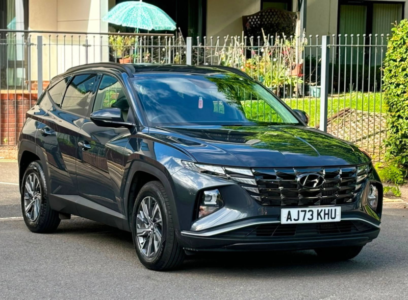 2024 Hyundai Tucson 1.6 T-Gdi Se Connect SUV 5dr Petrol Manual Euro 6 (s/s) (150 Ps) in Grey — image 1