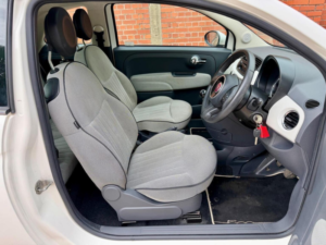 2012 Fiat 500 1.2 Lounge Euro 4 3dr in White — image 3
