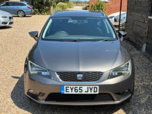 2015 SEAT Leon 1.2 Tsi Se Sport Tourer Euro 6 (s/s) 5dr in Grey — image 2