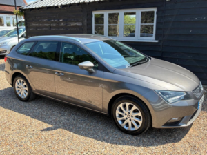 2015 SEAT Leon 1.2 Tsi Se Sport Tourer Euro 6 (s/s) 5dr in Grey — image 5