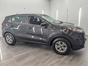2016 Kia Sportage 1.7 Crdi 1 SUV 5dr Diesel Manual Euro 6 (s/s) (114 Bhp) in Black — image 5