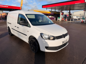 2013 Volkswagen Caddy Maxi 1.6 Tdi C20 Maxi Panel Van 5dr Diesel Manual 101 Bhp in White — image 2