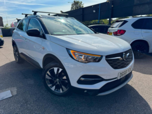 2018 Vauxhall Grandland X 1.2 Turbo Sport Nav Auto Euro 6 (s/s) 5dr in White — image 5