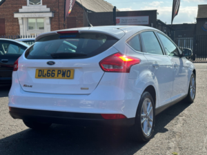 2016 Ford Focus 1.0t Ecoboost Zetec Hatchback 5dr Petrol Manual Euro 6 (s/s) (100 Ps) in White — image 4